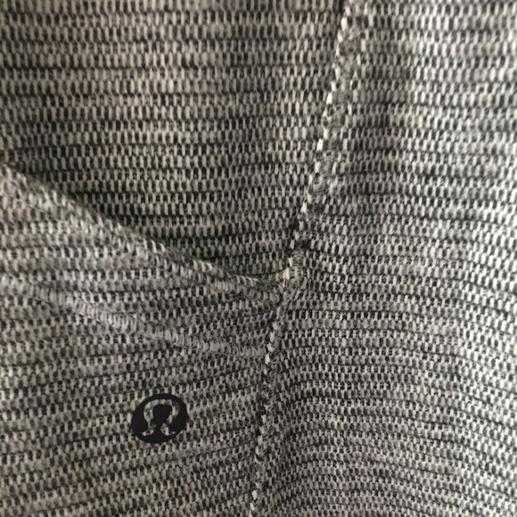 New NWT Lululemon Base Runner 1/2 Zip Mini Check Pique Black/White Gray Grey 10 - Picture 6 of 8